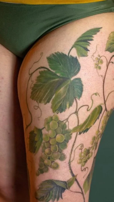 𝐒𝐚𝐫𝐢 tattoo 014