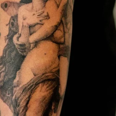 𝐒𝐚𝐫𝐢 tattoo 025