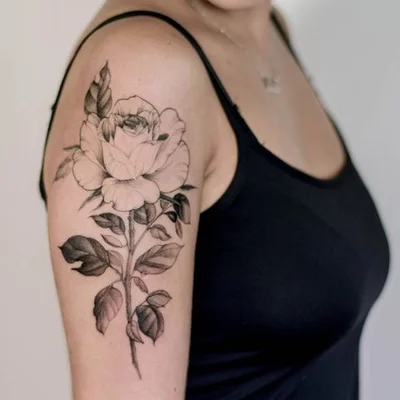 𝐒𝐚𝐫𝐢 tattoo 026