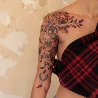 𝐒𝐚𝐫𝐢 tattoo 044