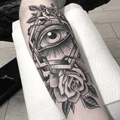 Saschi McCormack Tattooing tattoo 008