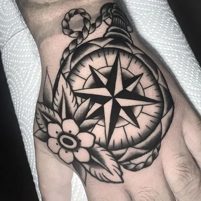 Saschi McCormack Tattooing tattoo 023