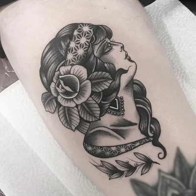Saschi McCormack Tattooing tattoo 030