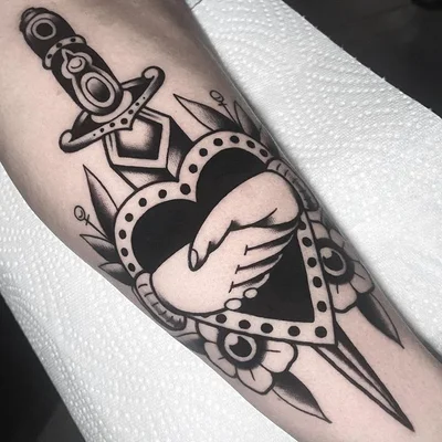Saschi McCormack Tattooing tattoo 031