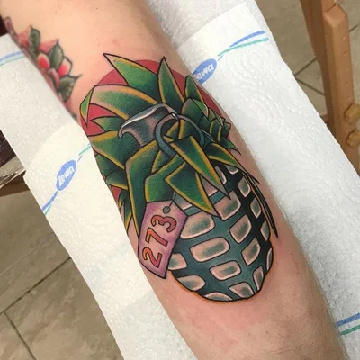 Saschi McCormack Tattooing tattoo 044