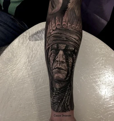 Sasha Enaken tattoo 013