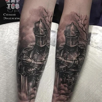 Sasha Enaken tattoo 050