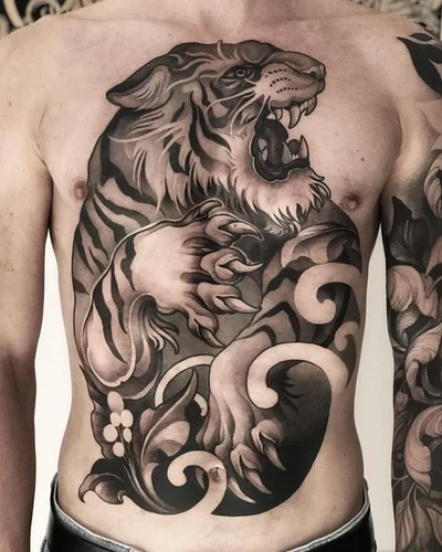 Sasha Katuna tattoo 018