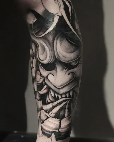 Sasha Katuna tattoo 029