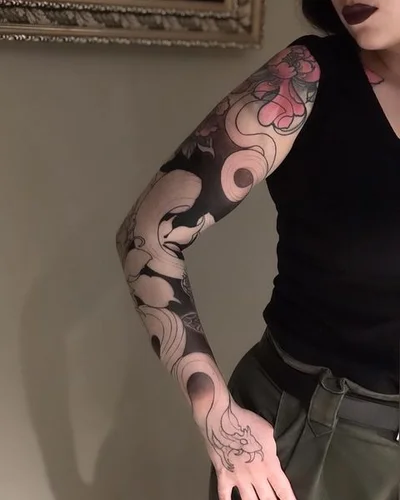 Sasha Katuna tattoo 042