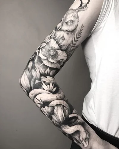 Sasha Katuna tattoo 044