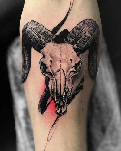 Sasha Made tattoo 036
