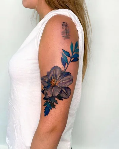 Sasha Marsh tattoo 039
