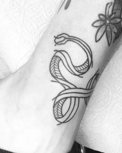 Sasha Nicole tattoo 016