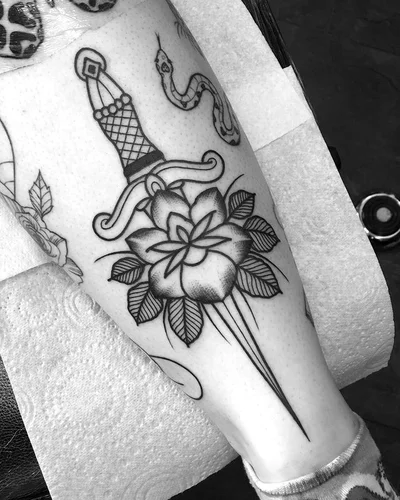 Sasha Nicole tattoo 024
