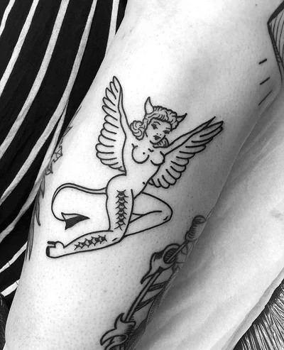 Sasha Nicole tattoo 044