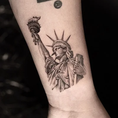 Sasha Tattoo tattoo 018