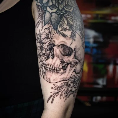 Sasha Tattoo tattoo 025