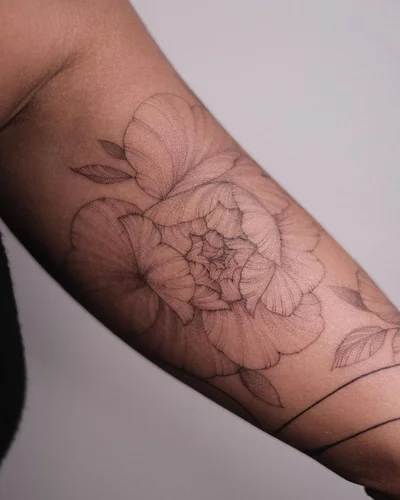 Sasha Masiuk tattoo 009