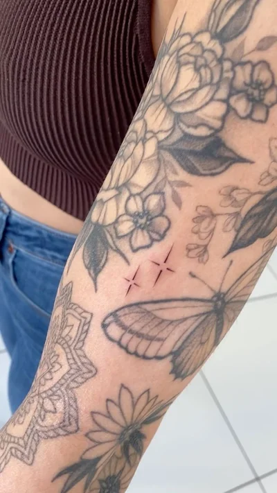 Sasha Masiuk tattoo 022