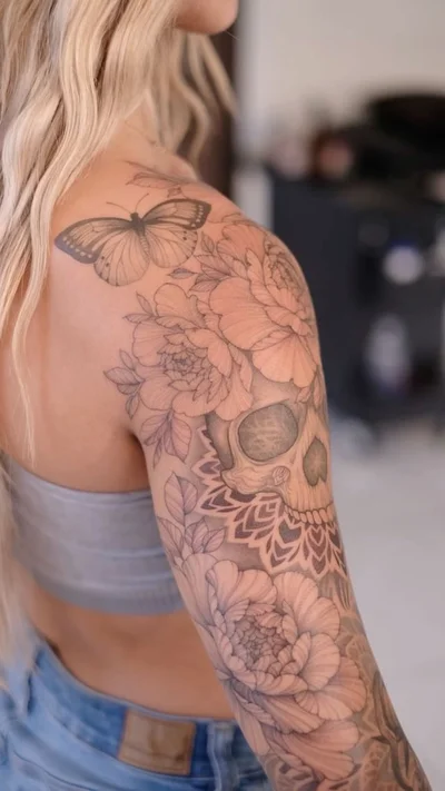Sasha Masiuk tattoo 025