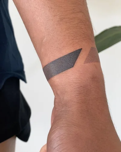 Sasha Masiuk tattoo 032
