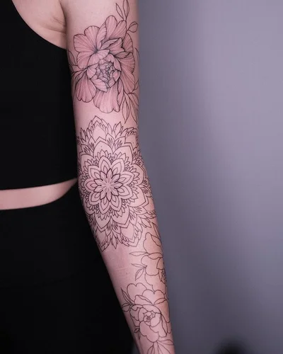 Sasha Masiuk tattoo 040