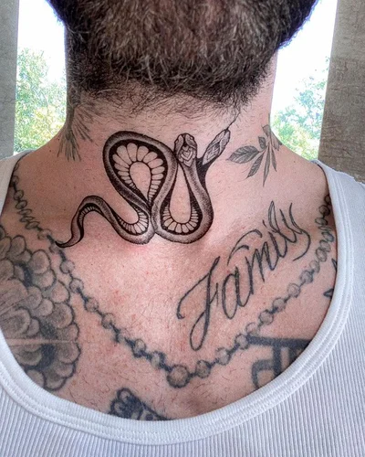 Sasha Masiuk tattoo 042