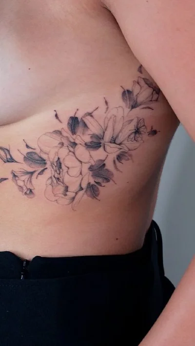Sasha Tattooing tattoo 020