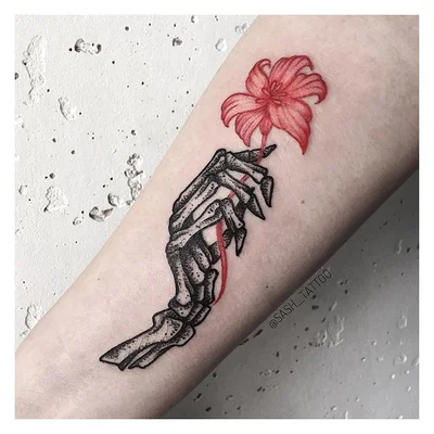 Sasha tattoo 044