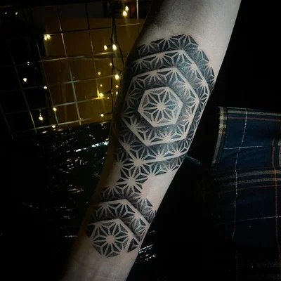 Saskia Viney tattoo 009