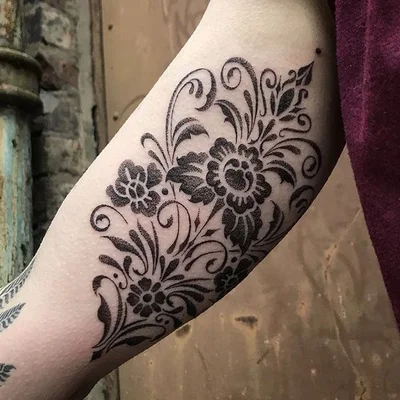 Saskia Viney tattoo 013