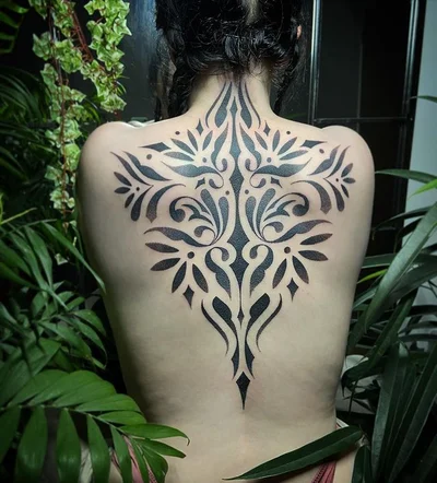 Saskia Viney tattoo 017