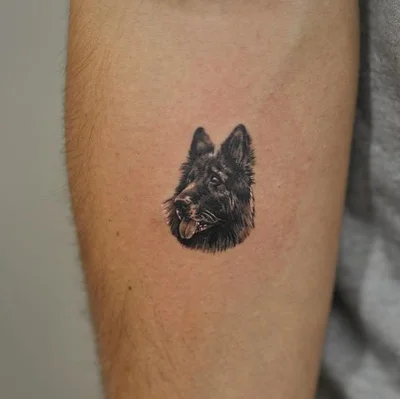 Sara Attanasio tattoo 008