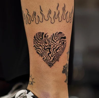 Sara Attanasio tattoo 030