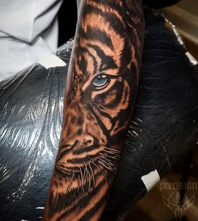 Erick Satchell II tattoo 038