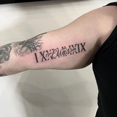 Saul Lira tattoo 007