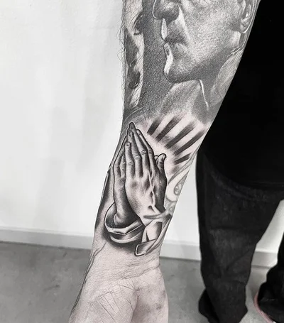 Saul Lira tattoo 040