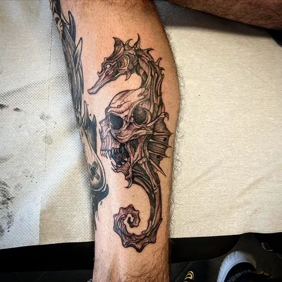 Daniel tattoo 023