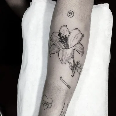 Sebastian Asher tattoo 031