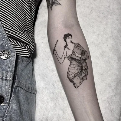 Sebastian Asher tattoo 042