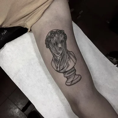 Sebastian Asher tattoo 048