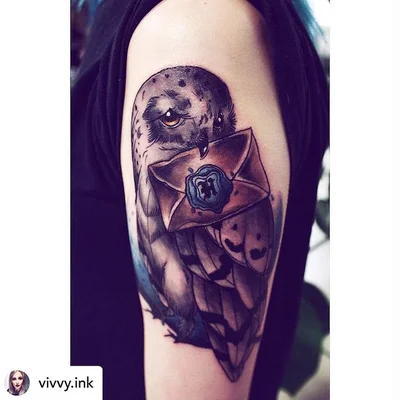 Schwarz oder Gold tattoo 017