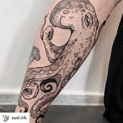 Schwarz oder Gold tattoo 026