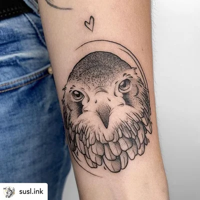Schwarz oder Gold tattoo 041