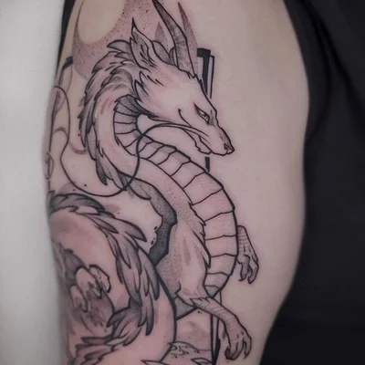 Schwarz oder Gold tattoo 048