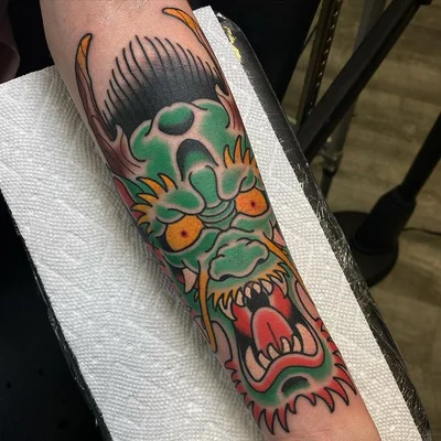 Schyler Ames tattoo 021
