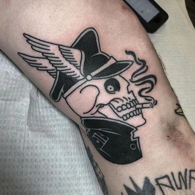 Schyler Ames tattoo 036