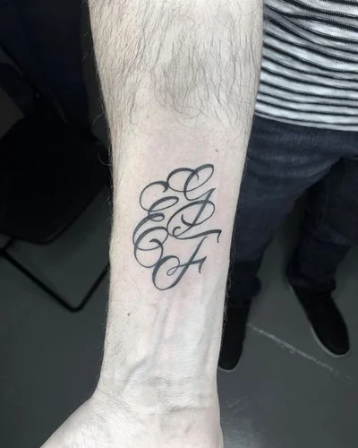 Scighera tattoo | tatuaggi e piercing Milano Navigli tattoo 020