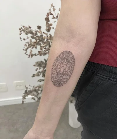 Sabrina Conde tattoo 009